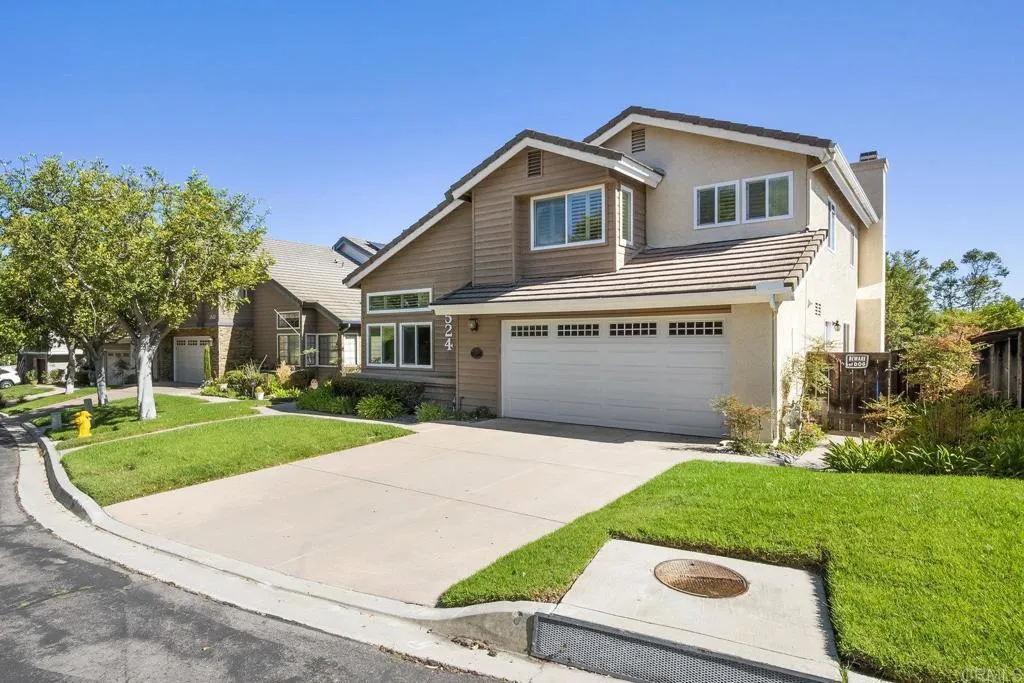 2524 Seattle Drive, El Cajon, California 92020 home-pic-1